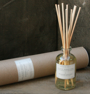 Natural room diffusers quality scented diffusers air fresheners Hong Kong Home Essentials Central HK | Paddywax in Hong Kong Home Essentials